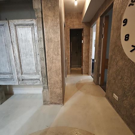 Luxury Apartment III ティビリシ エクステリア 写真